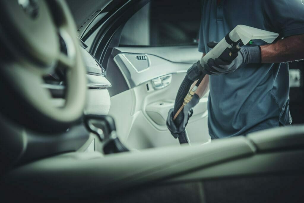 Things to Consider While Selecting Vacuum for your Car