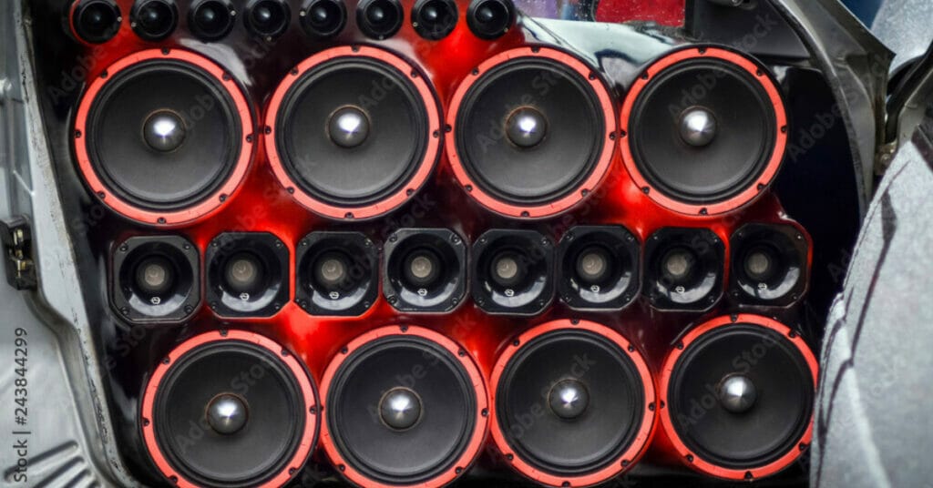 How to Tell if Speakers Are Damaged